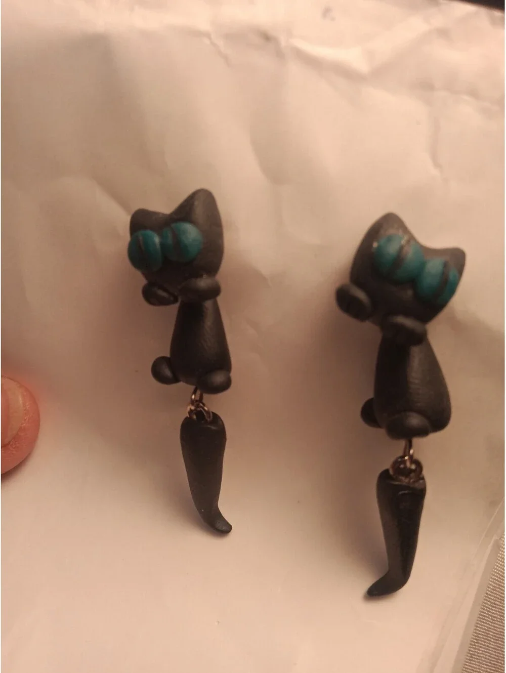 Cute 3D Black Cat Clay Dangle Earrings, Green Eyes, Witchy Gothic Halloween...